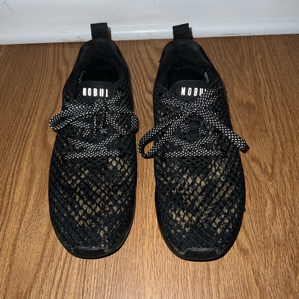 NoBull Mesh Running shoes. Women 7.5